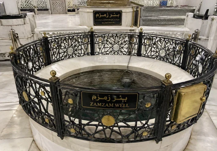 كيف اكتشف عبد المطلب بئر زمزم وأثرها الخالد