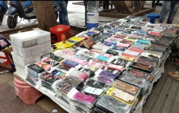 مشروع برأس مال أقل من 2000 جنيه: تجارة إكسسوارات الموبايل من الصفر حتى أول ربح