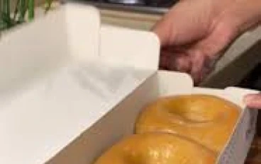🍩 كرسبي دونات مقرمشة - وصفة دونات ذهبية وهشة مثل المحلات