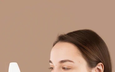 أخطاء تدمر بشرتك وأنتِ لا تلاحظينها.. احذري هذه العادات اليومية