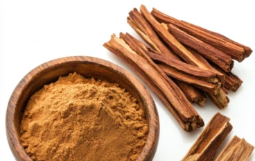 🌿 القرفة — كنز العلاج العطري