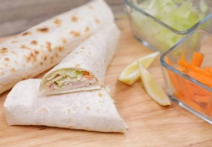 🌯 لفائف تونة بالمايونيز - وصفة سريعة ولذيذة بخطوات سهلة