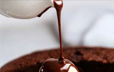 طريقة عمل كيكة الشاتو بصوص الشوكولاته اللذيذه والشهيه 