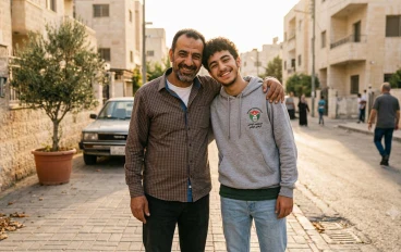 ​الابن الأكبر: السند الصامت والبطل غير المتوج في العائلة