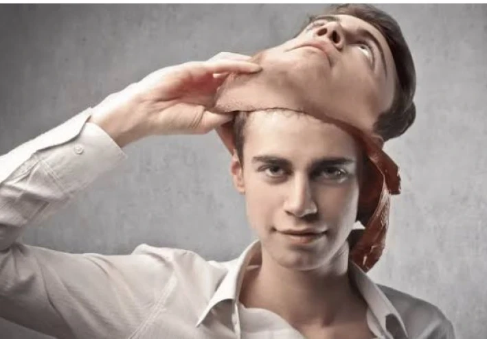 السيكوباتي هل هو مريض ام شرير مسؤول؟