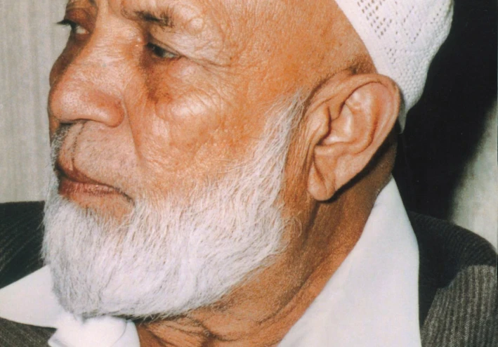 فارس الدعوة ومناظر العصر: محطات ملهمة من حياة الشيخ أحمد ديدات