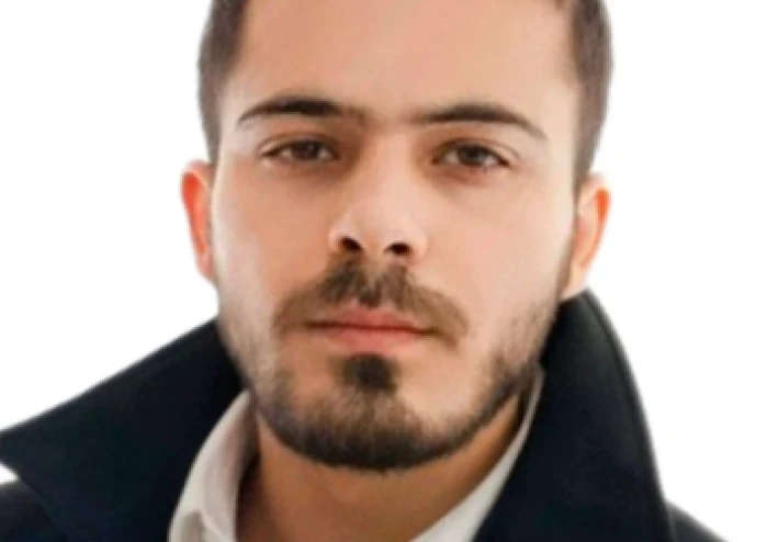 الشاب الذي رفضته بلاده... ثم أصبح قائدًا عظيمًا يقود أكثر من مليون مقاتل