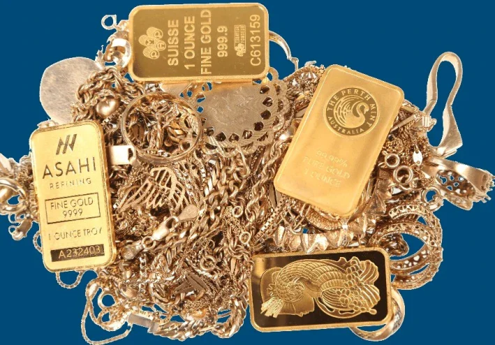 يا ترى الذهب والدولار رايحين على فين؟ تحديث بأسعار اليوم الأحد في مصر