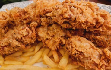 سر خلطة KFC السرية: كيف تصنعين فراخ بروستد مقرمشة في البيت مثل المطاعم؟