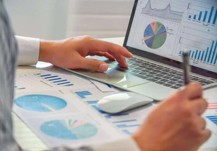 أفضل 5 أدوات للإنتاجية للمستقلين العاملين عبر الإنترنت