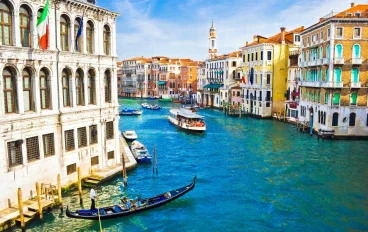  البندقية في إيطاليا.. 6 معالم تكشف سر المدينة التي بُنيت فوق الماء! 🇮🇹