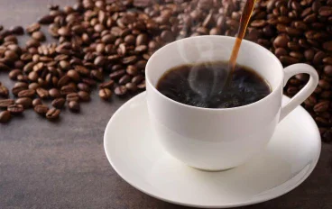 بتشرب القهوة كل يوم؟ اعرف فوائدها وأضرارها.. والحقيقة اللي محدش بيقولك عليها ☕