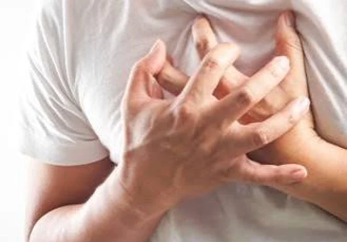 امراض القلب علامات لازم تعرفها و طرق بسيطة للوقاية