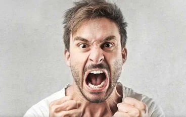 تأثير الانفعال الزائد على الجسم.. ماذا يحدث لجسمك عندما تغضب أو تتوتر؟