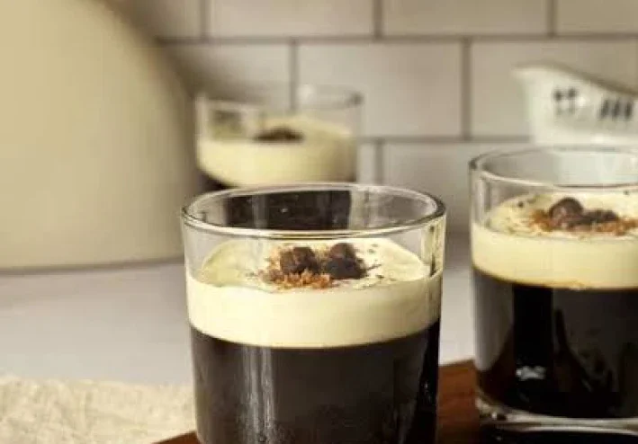 ☕🍮 جيلي القهوة الياباني - وصفة يابانية سهلة ومنعشة لعشاق القهوة