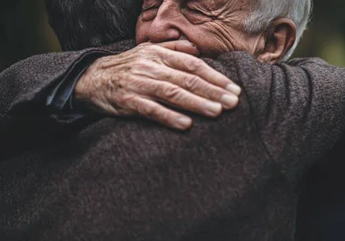 اعظم الرجال ابى