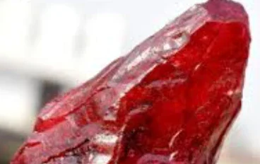 الأحجار الكريمة وأماكن استخراجها حول العالم
