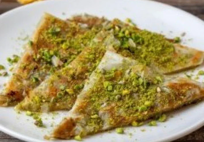 🥐✨ الشعيبيات المورقة - وصفة هشة ومقرمشة بحشوة كريمية لذيذة