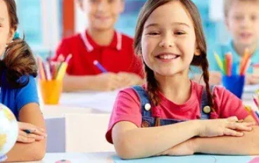 تحميل كتاب الامتحان فيزياء للصف الثالث الثانوي 2027 PDF مجاناً الترم الأول 