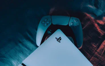 🔥 5 ألعاب مجانية على PS5 لازم تجربها في 2026 — رقم 3 مفاجأة!