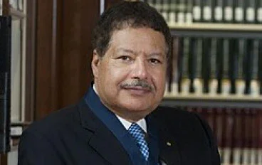 معلومات عن دكتور احمد زويل