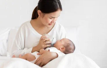 Breastfeeding vs. Formula Feeding: Health and Nutritional Differences