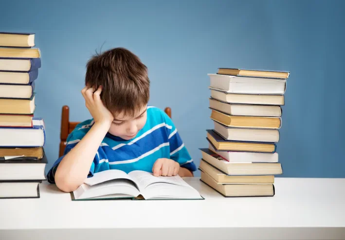صعوبة المناهج الدراسيةالجديده.هل هي فعلا صعبة ام اننا نرفض التغيير؟