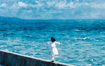 قد تكون سعادتك أقرب مما تظن🩵🩵.