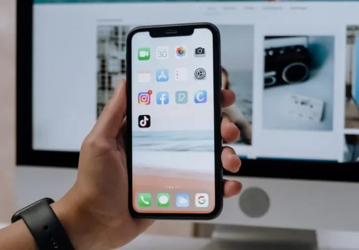 📱 10 تطبيقات مفيدة على هاتفك ستجعل حياتك أسهل وتوفر عليك الكثير من الوقت! ✨