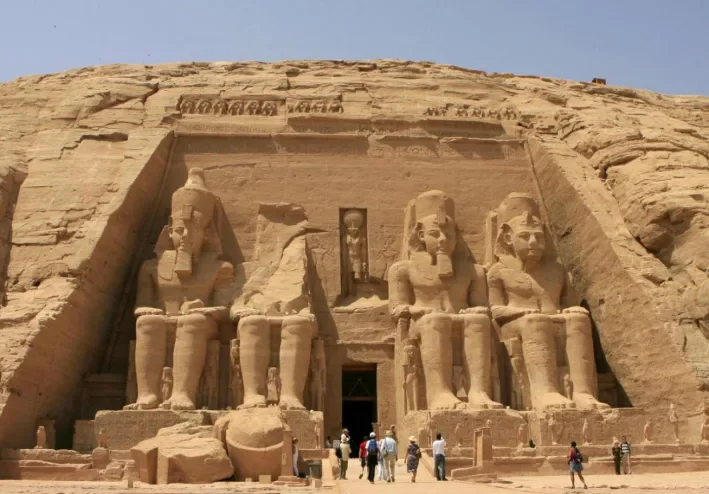 لعنة الفراعنة: هل انتقم ملوك مصر القديمة من كل من اقترب من مقابرهم؟