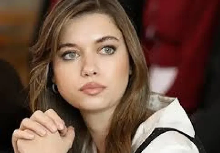 عفراء ساراتش أوغلو.. السيرة الذاتية للممثلة التركية ورحلتها من البدايات إلى النجومية