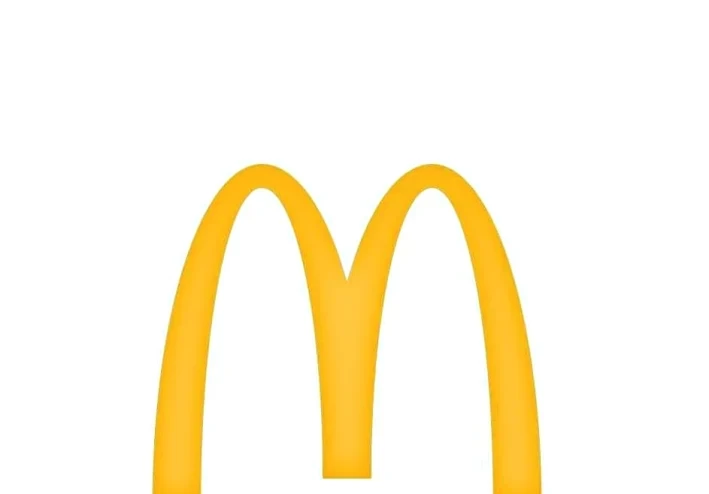 "وظايف سلسلة مطاعم McDonald’s لحديثي التخرج و الخبرة"