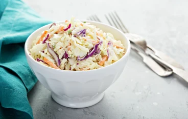 How to prepare coleslaw, like Kentucky Fried Chicken, and its benefits, and enjoy its distinctive taste